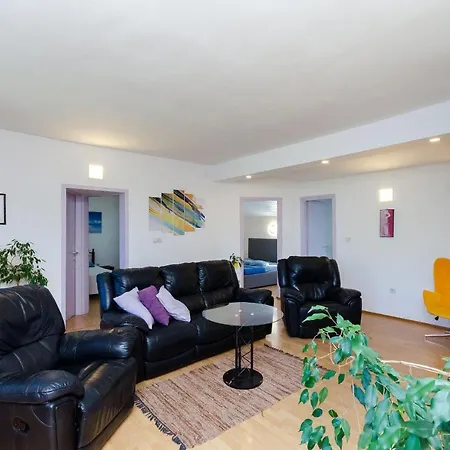 Stanislava Apartment