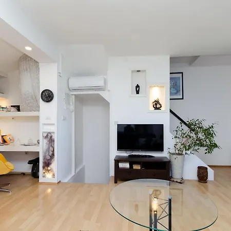 Stanislava Apartment