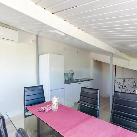 Appartamento Stanislava *